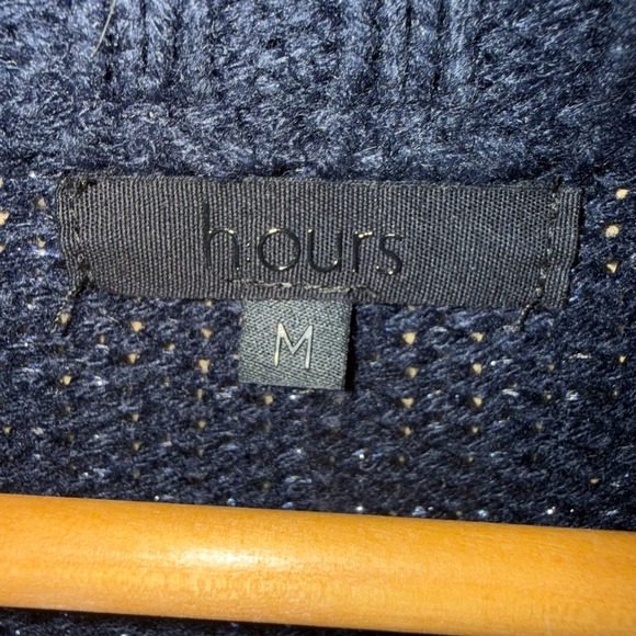 Revolve h:ours Cropped Sparkly Sweater Med Super Fun Warm Office - Picture 9 of 12